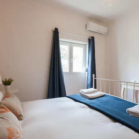 Flh With Terrace * Віавіа